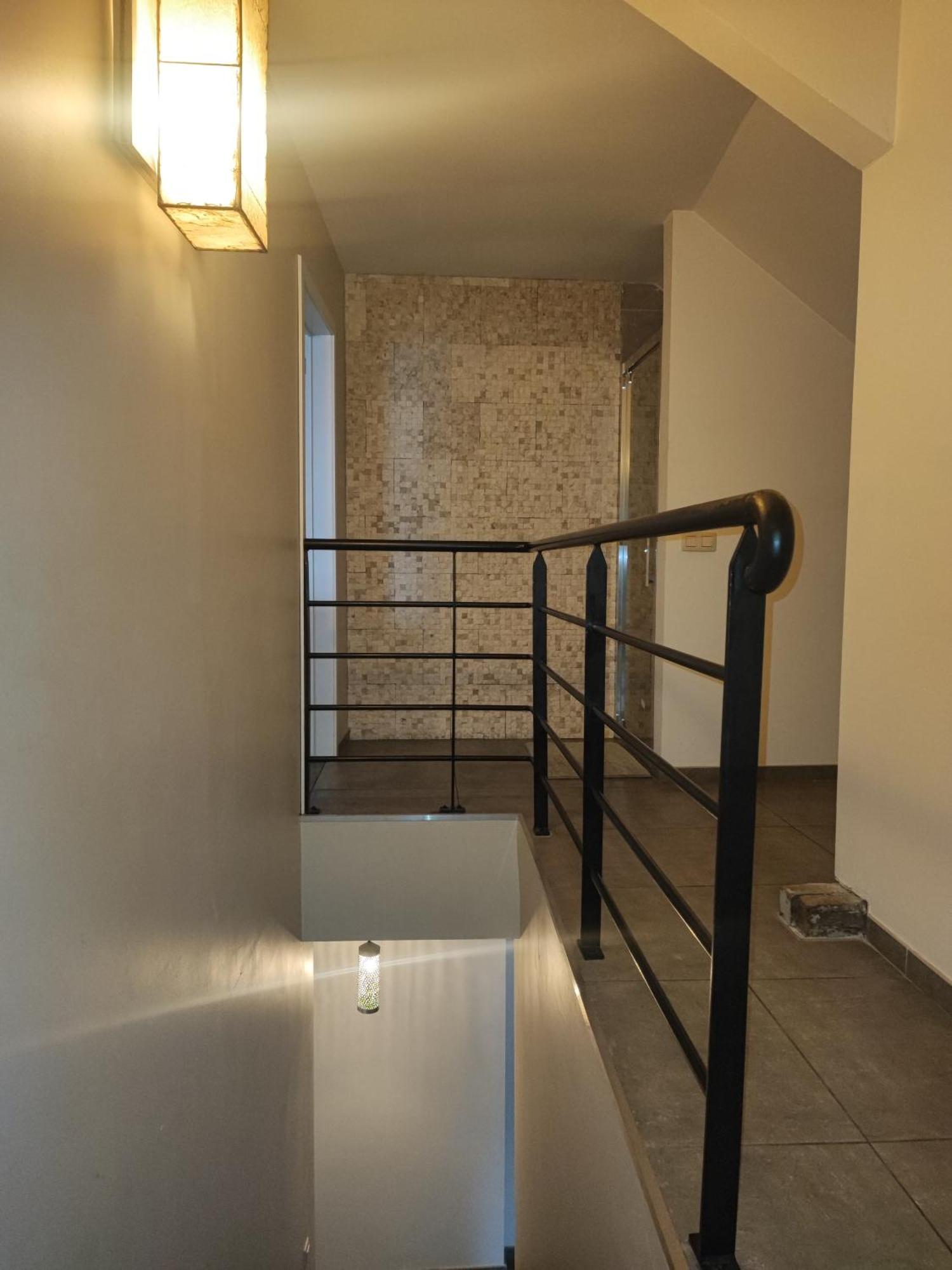 Maison 3 Chambres Proximite Aeroport Et Grand Axes ชาร์เลอรัว ภายนอก รูปภาพ